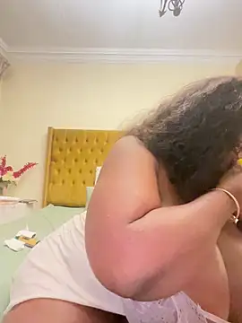 xXXSexyamazon's Webcam Show