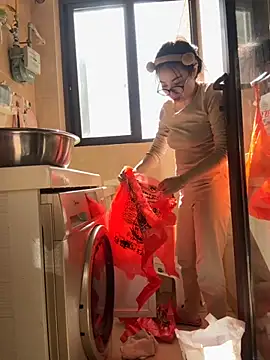 chick-888's Webcam Show