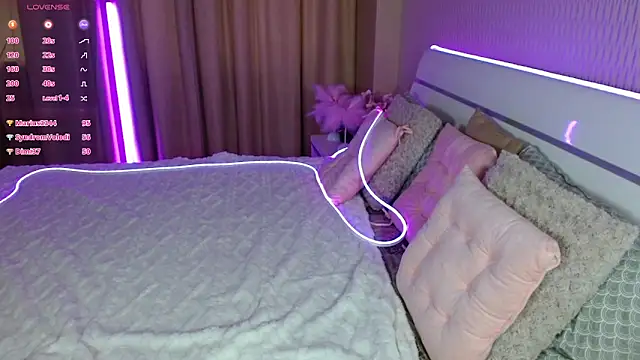 AdeleCutie's Webcam Show