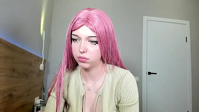 AmaiRin's Live Sex Cam Show