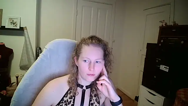 Girlnina-1995's Webcam Show