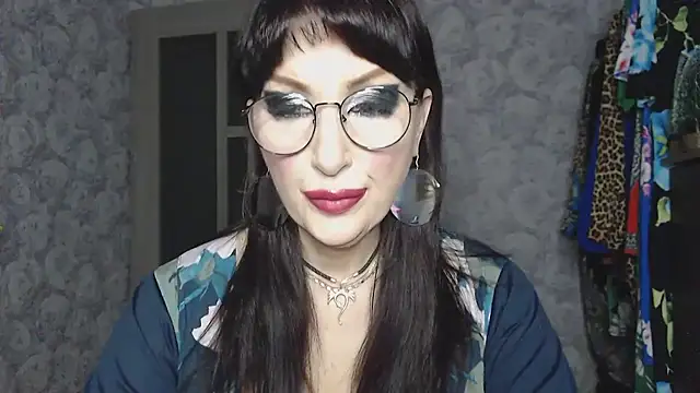 Aziza1's Webcam Show