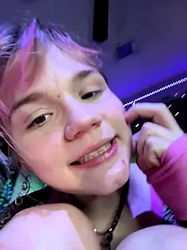 Cutiepiespanks' Webcam Show