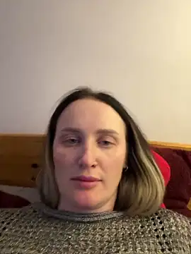 TomilaSi's Webcam Show