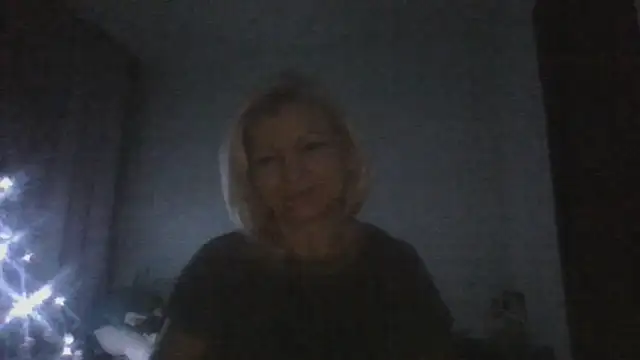 AidaRay's Webcam Show