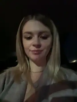 Love_Bri's Webcam Show