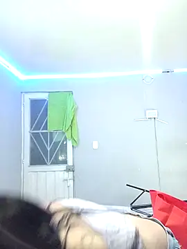 Anne_Mia's Webcam Show