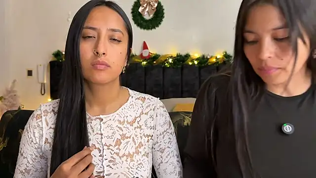 2SummerLove1's Webcam Show