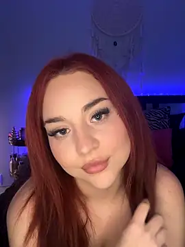 Tiffytooopretty's Live Sex Cam Show