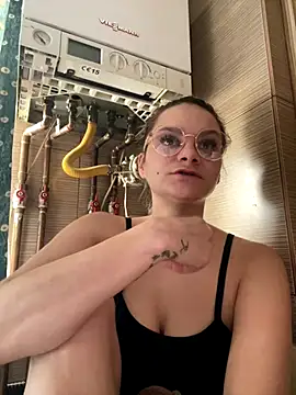 Tasty_Shape's Live Sex Cam Show