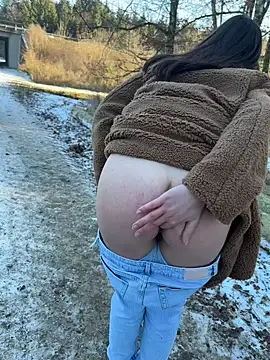 AvaFlowers6's Live Sex Cam Show