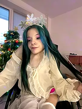 MiniSophiaa's Webcam Show