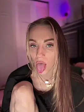 DallasAria's Webcam Show