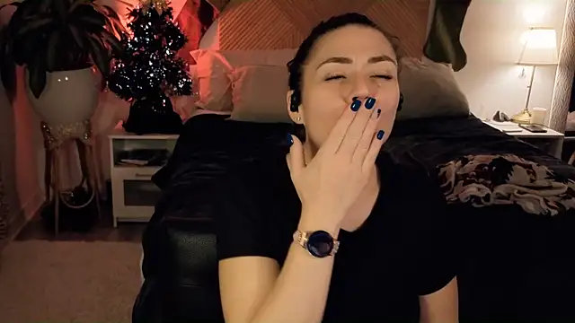 Ellie-Elizabeth's Webcam Show