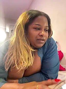 BigFineSelena Show di sesso, in cam, in diretta