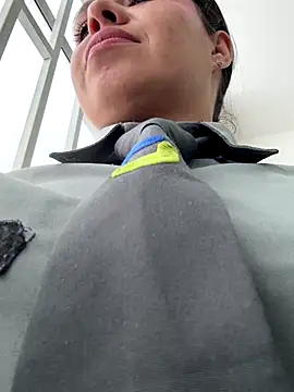 Ariana-07's Live Sex Cam Show