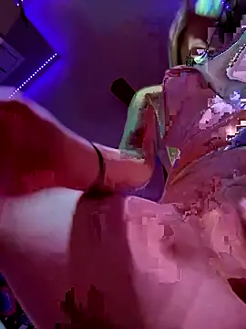 Cutiepiespanks' Live Sex Cam Show