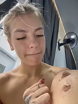 -Sexy_Barbie-'s Webcam Show