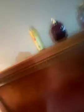 Milf-N-Kookies' Webcam Show