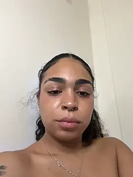 azaraxxxamor's Live Sex Cam Show