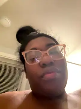 bunbun420247's Live Sex Cam Show