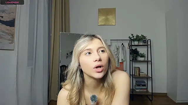 FaaBinaa's Webcam Show