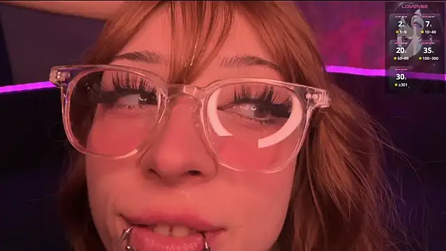 Handsomepure's Live Sex Cam Show