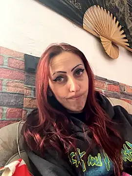 Kriszty_baby26 élő szexkamerás műsora