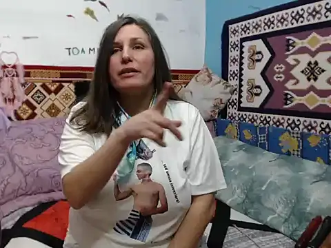 Adelinemilf Videochat live