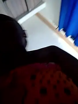 queennapal live sex-cam show