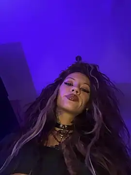 luxxylola 라이브 섹스 캠 쇼