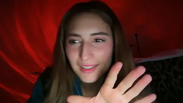 Онлайн секс-шоу miasecretx