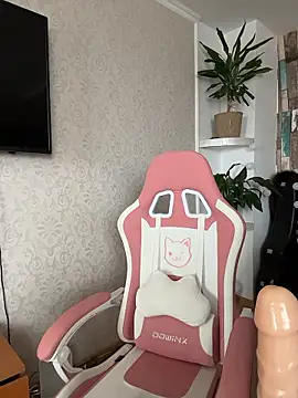 ZenaidaSasha – Naživo kamerová sex šou 