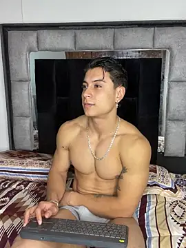 MR_MUSCLE's Webcam Show