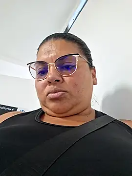 chubby_sexy_big_tits' Live XXX Chat
