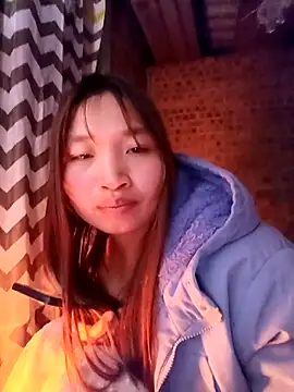 sowbibi's Live XXX Chat