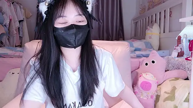 love-uiui 网络视讯表演