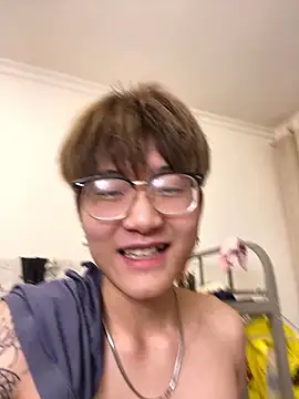 KK-cuteboy's Webcam Show