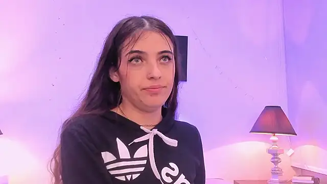 sofiarouge's Live XXX Chat