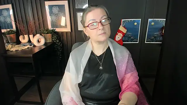 AlexandraKind's Live XXX Chat