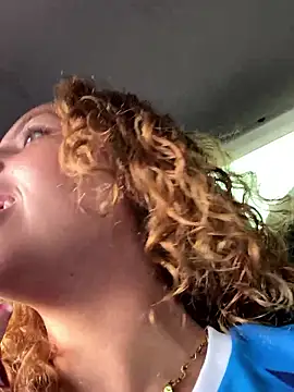 Chloe_Leaozinho's Live XXX Chat