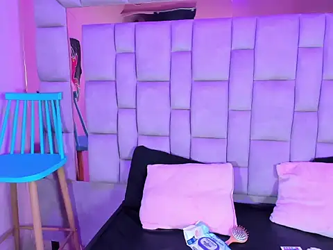 Gisell_Squirt_'s Live XXX Chat