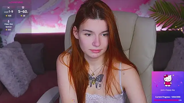 RedShineeのウェブカメラショー