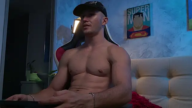 Show modela AxelFairchaild na web-kameri