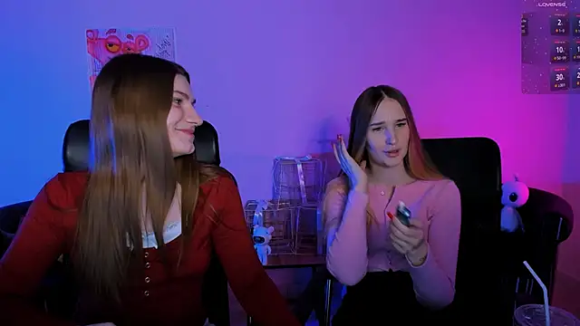 Show modela pure_radiance1 na web-kameri