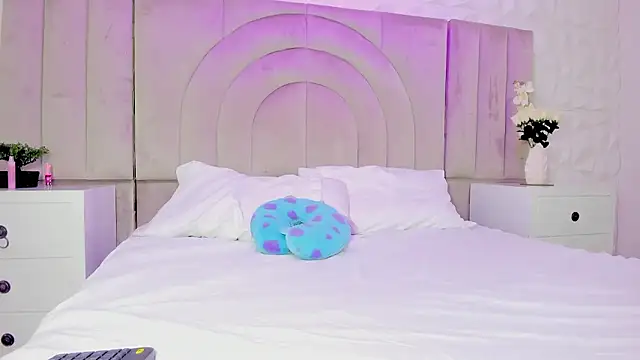 Show de rebeca_brown_ na webcam