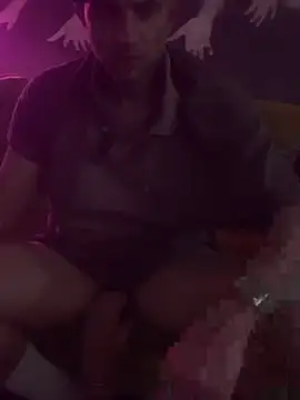 Hothotboyg's Webcam Show