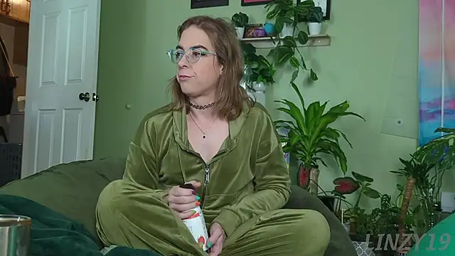 Linzy_19のウェブカメラショー