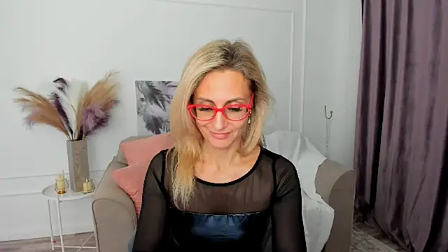 MuseOfStage's Webcam Show