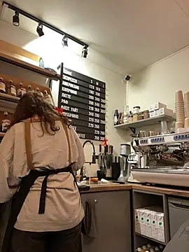 cinnabon_'s Webcam Show